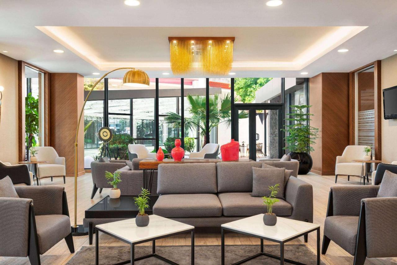 Ramada Plaza By Wyndham Samsun Exterior foto Lobby
