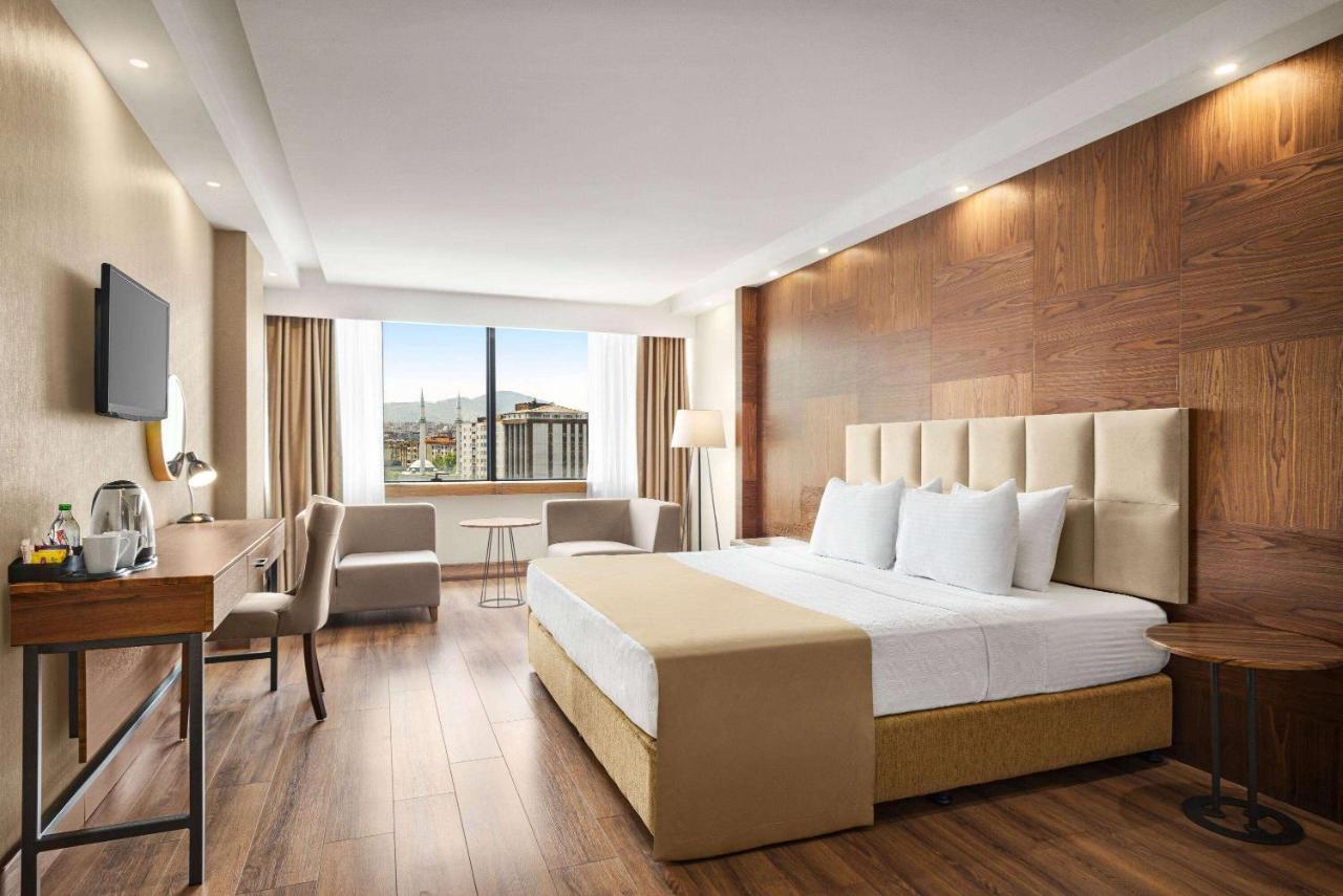 Ramada Plaza By Wyndham Samsun Exterior foto