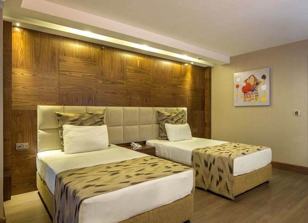 Ramada Plaza By Wyndham Samsun Exterior foto A room at the hotel
